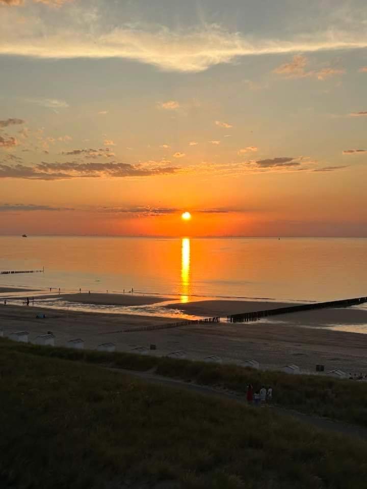Floris'Home De Haan Bagian luar foto